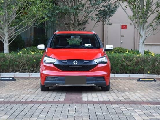 易至ev3对比零跑t03如何选择,易至ev3这款亲民小车