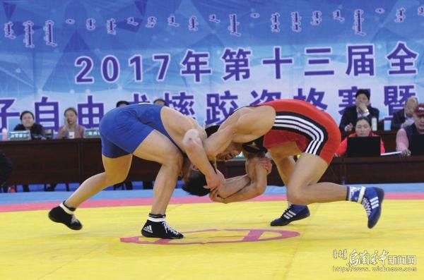 加快体育事业发展,加快发展体育产业