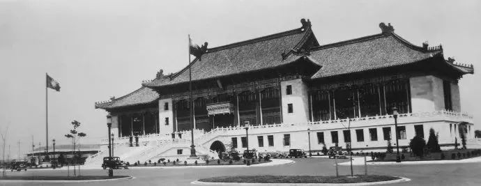 第六届全运会、飞机楼还有九世班禅，让上海江湾新市中心闻名天下