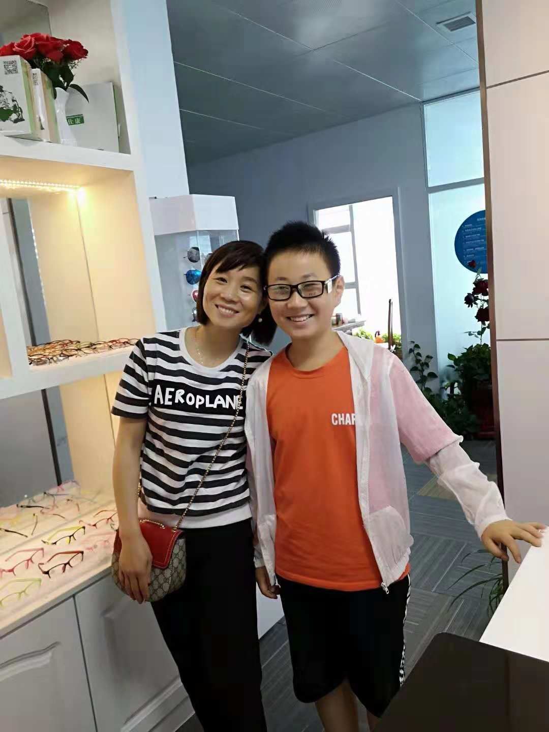 寒假了,给孩子一个轻松摘掉眼镜的机会,你还不来吗?!