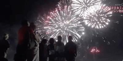 一辈子没结婚，7个单身女人买房同居10年，80岁了还染发、化妆、四处去浪……把老年生活过成了诗