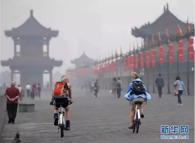 “着急”的西安,“慌张”的郑州,谁更牛?