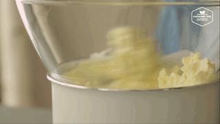 芝士爆浆云朵蛋糕,芝士云朵蛋糕