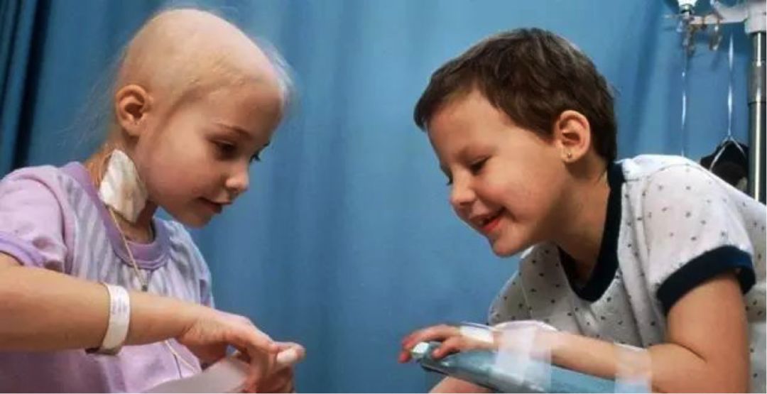 戴15美元手表,戴一亿的手表住什么房