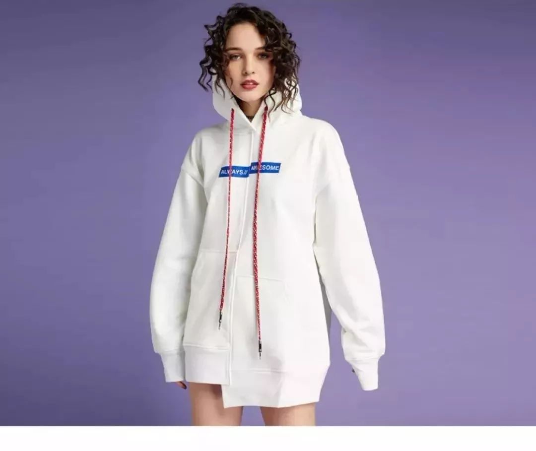 爆款羽绒服全部超低价,反季羽绒服清仓中的低至四折