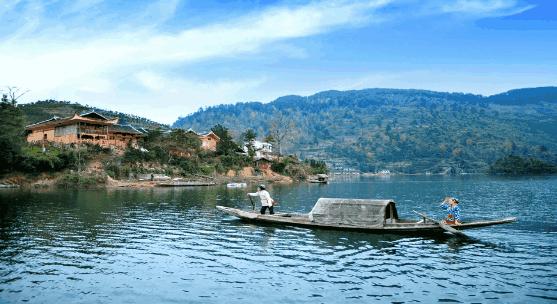 “村头”走向世界有多远？秀山296个电商网点让土货轻松变网货