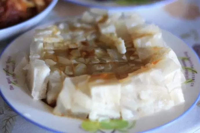 熬皮冻小火70分钟能好吗,皮冻大火熬多长时间