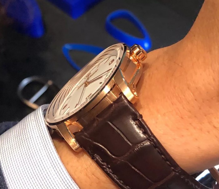 拿20万去买车合理吗,买表代表什么