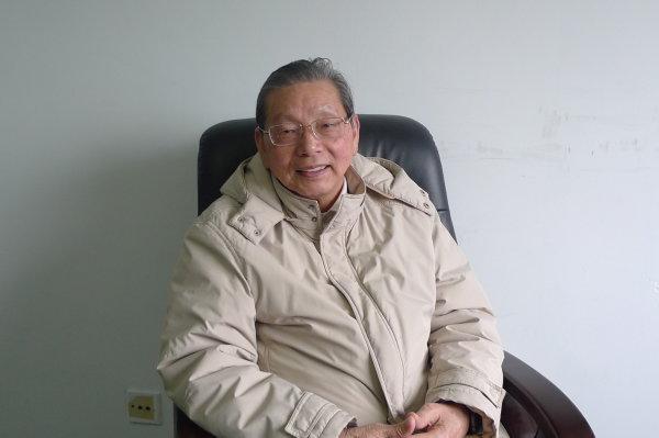 70岁老人搞科研,七旬老人搞科研