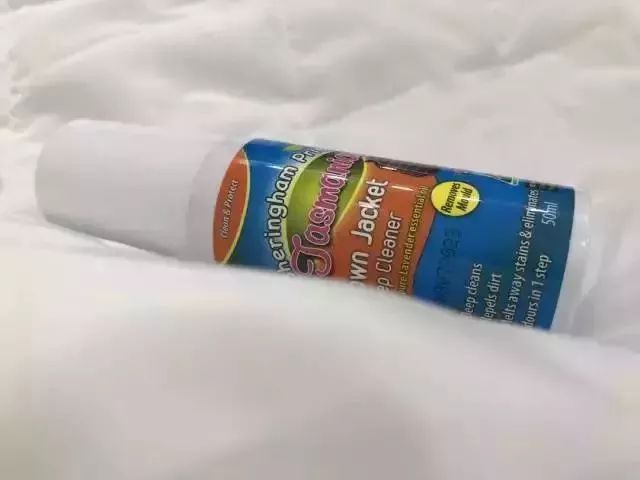 羽绒服脏了教你一招立刻变干净,羽绒服脏了怎么洗掉小窍门