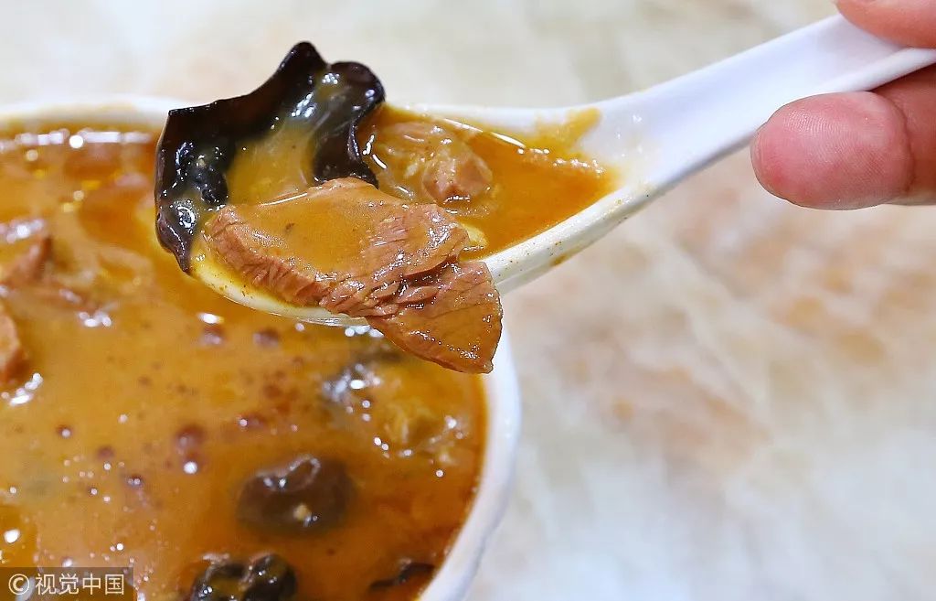 为了楼下那碗面，我能天天早起两个小时｜那些勾魂的家乡小吃