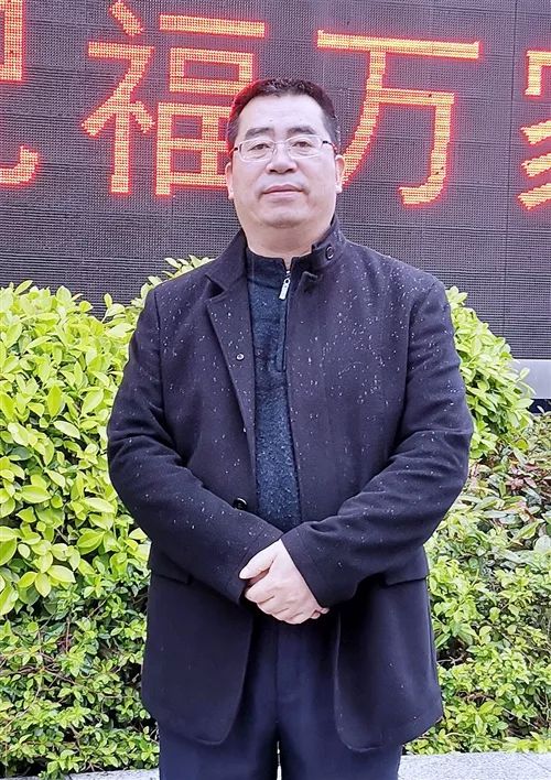 努力奔跑我们都是追梦人,努力奔跑做新时代的追梦人