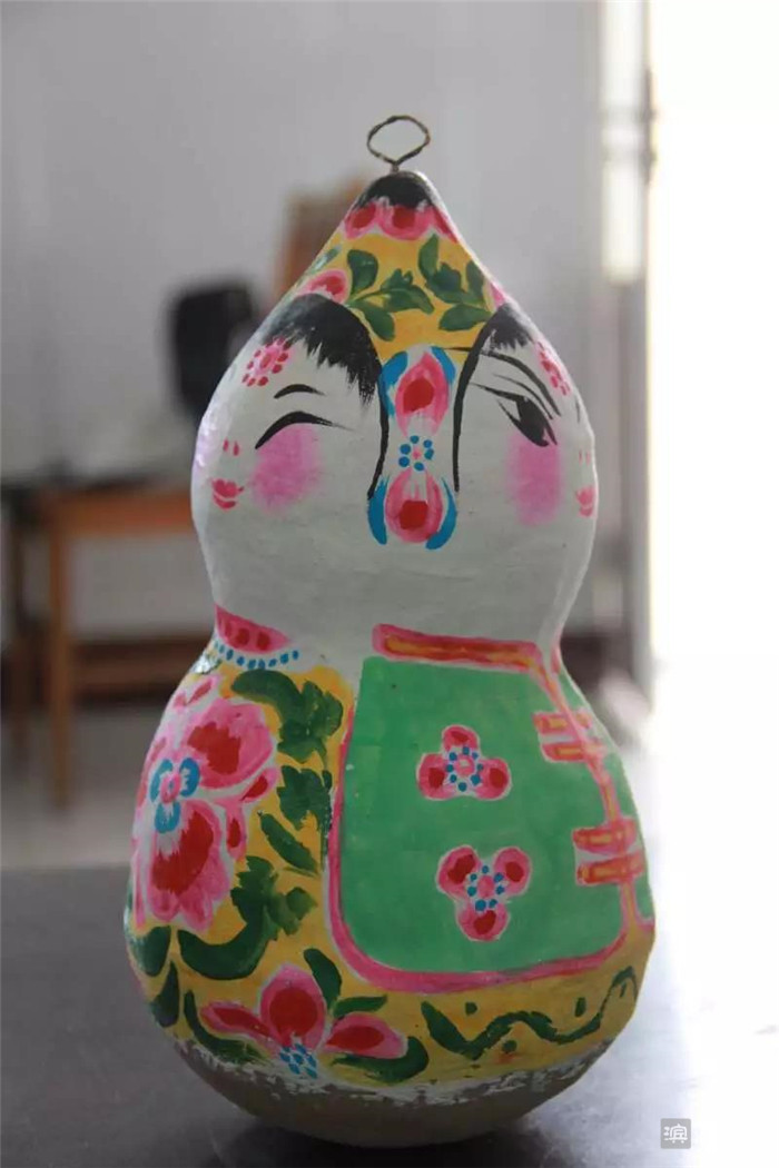 展示娃娃的才艺,惠民县泥娃娃