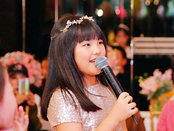 王岳伦王诗龄手链,王诗龄的两条手链值多少钱