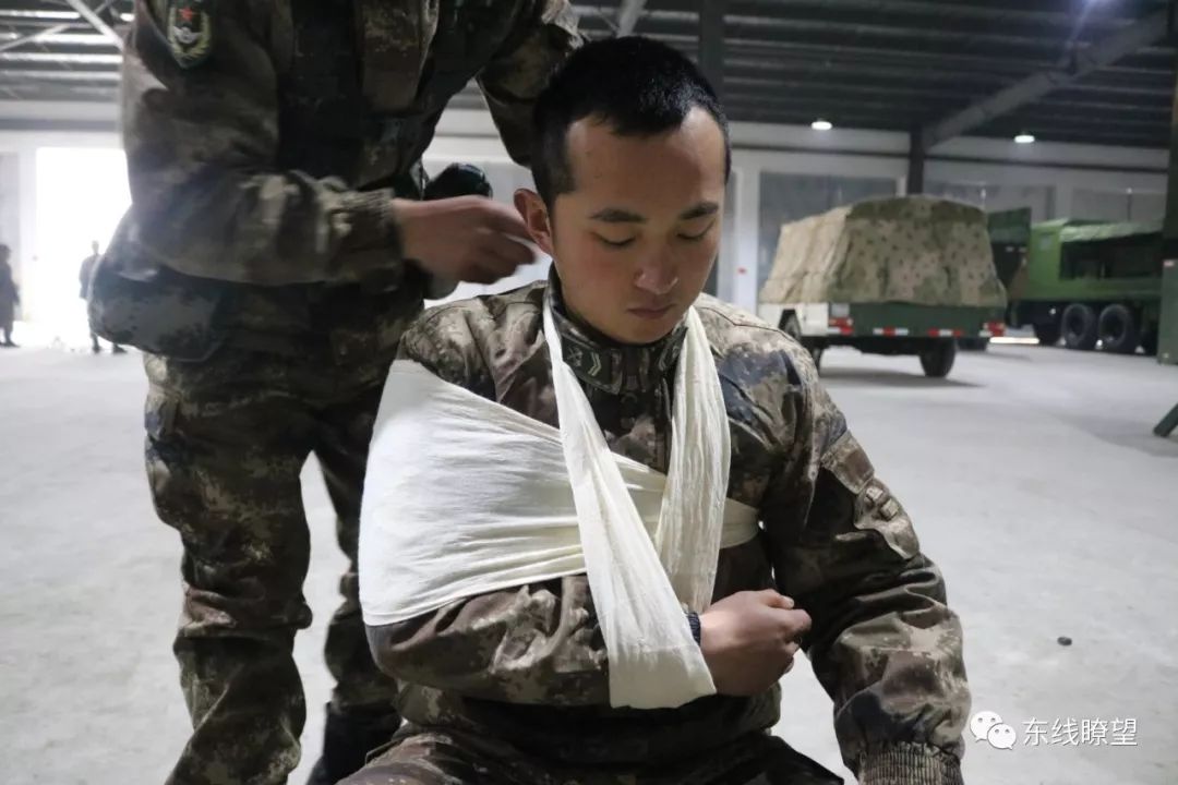 三角巾多种使用方法,三角巾使用方法及注意事项