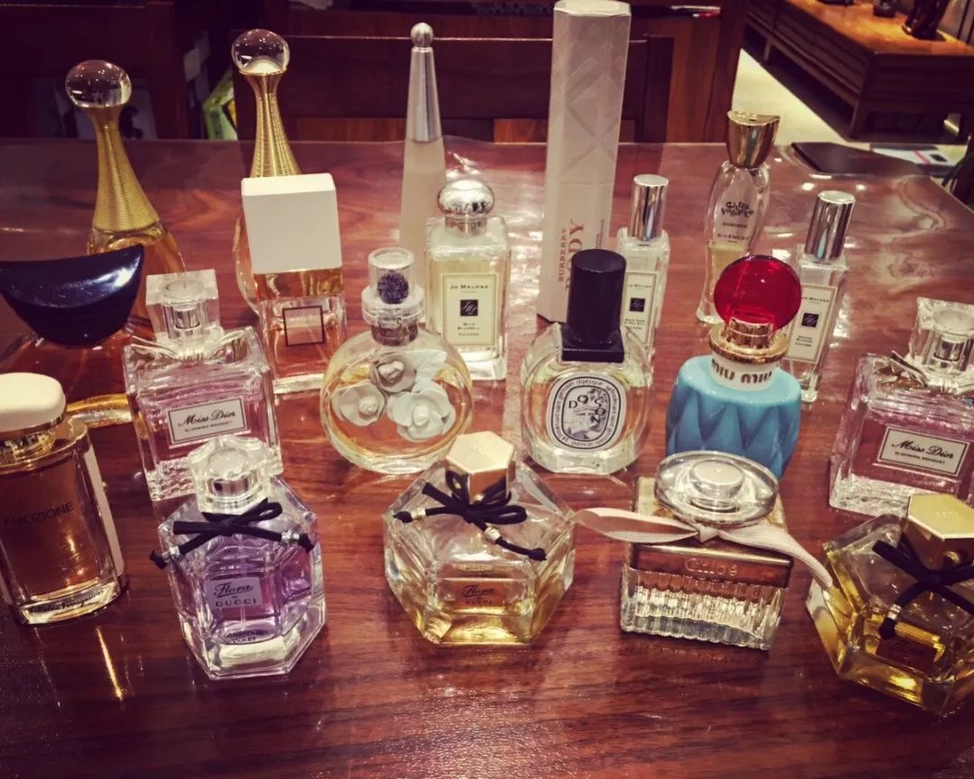 四种风格的香水有毒,老鼠屎味香水