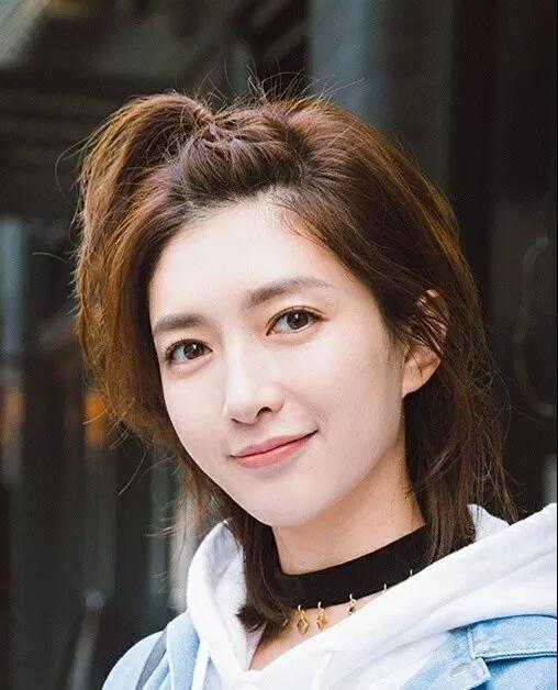 贝克汉姆贝嫂发型,小七剪短发完整视频