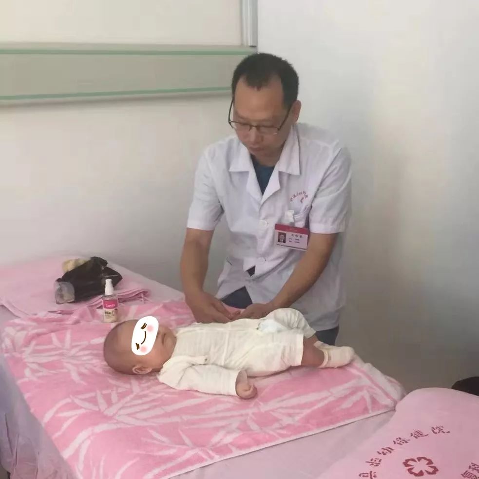 春季是孩子生长黄金期,小儿春季助长推拿手法视频