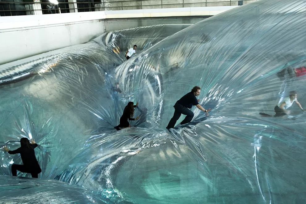 雕塑是纯艺吗,有软的雕塑吗