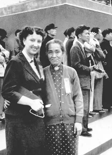 万婴之母林巧稚,万婴之母林巧稚图片