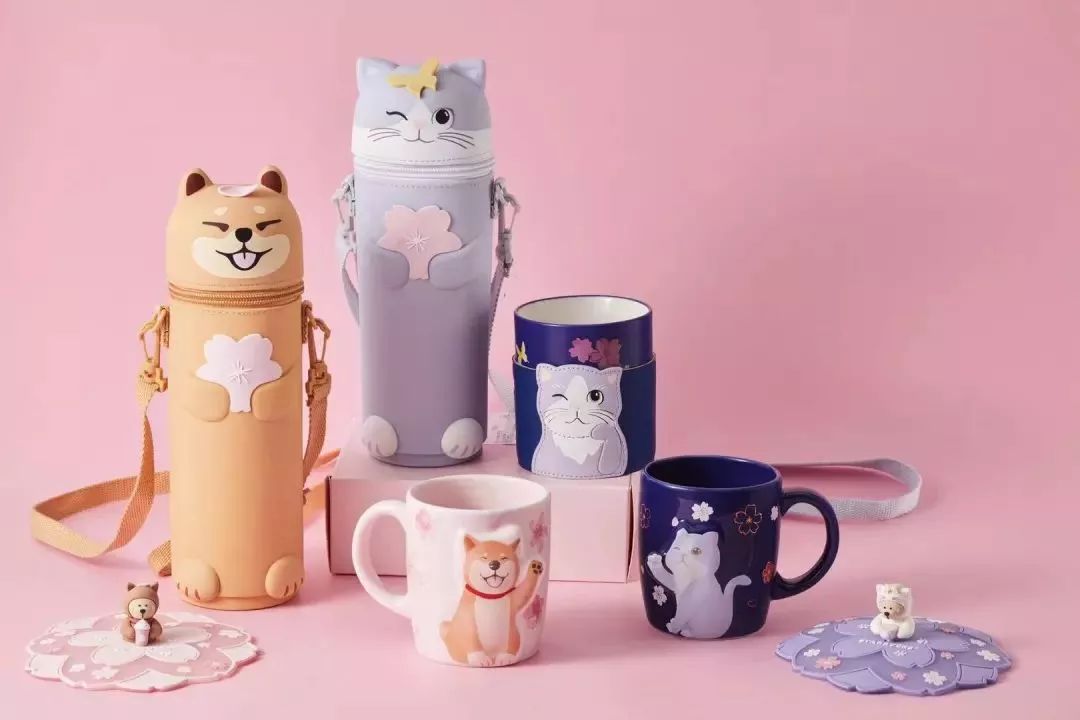 猫爪杯星巴克真的值得买吗,星巴克猫爪杯引发抢购热潮