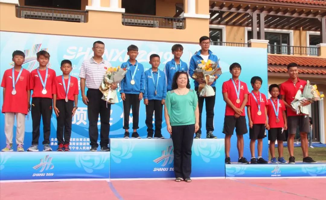 北海冲浪队为广西夺下首枚金牌，小将沈怡输送国家队！