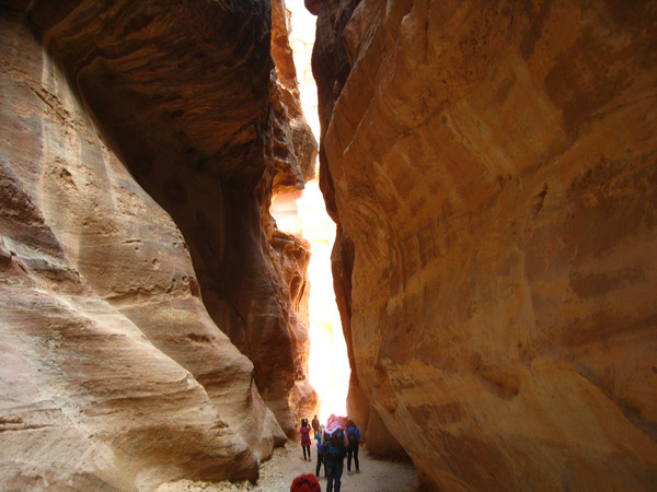 约旦佩特拉古城的介绍,约旦佩特拉古城完整版