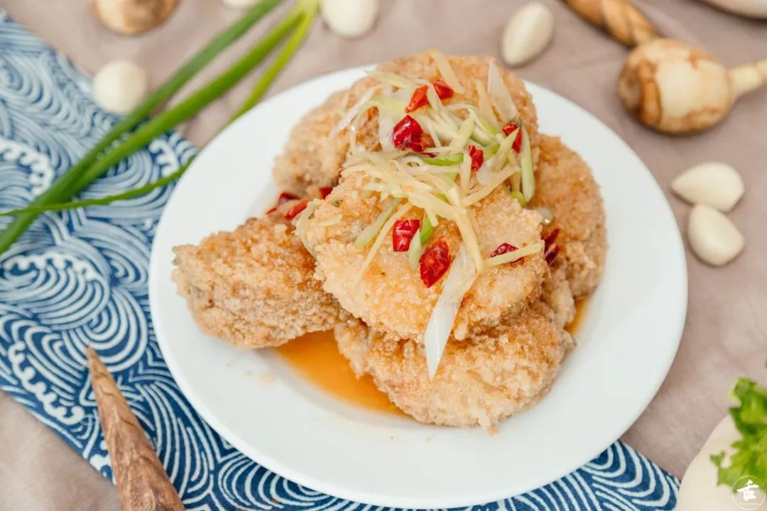 趁“热”看！今日份高清*码无**的「美食编辑」日常已送达！