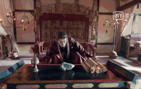 卖个安利，《黄金瞳》的剧情真的很带感...