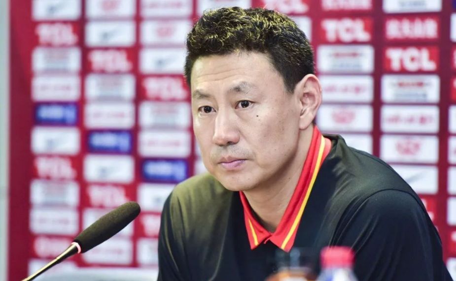 江湖从此无飞刀，八一再无李团长，中国男篮却多了一位将帅。