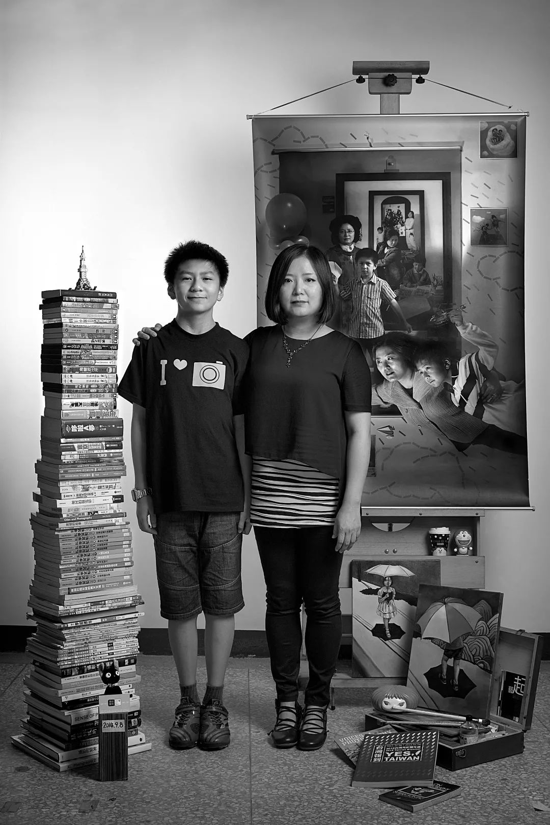 母子合影二十年前和二十年后,世界上最难见的母子图片