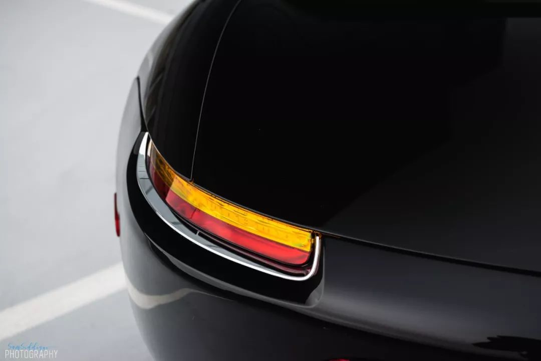 宝马z8价格多少人民币,宝马z8敞篷跑车价格