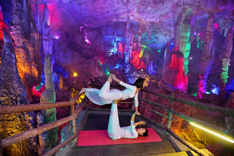 惊叹！国内首创洞心瑜伽秀在九乡上演！