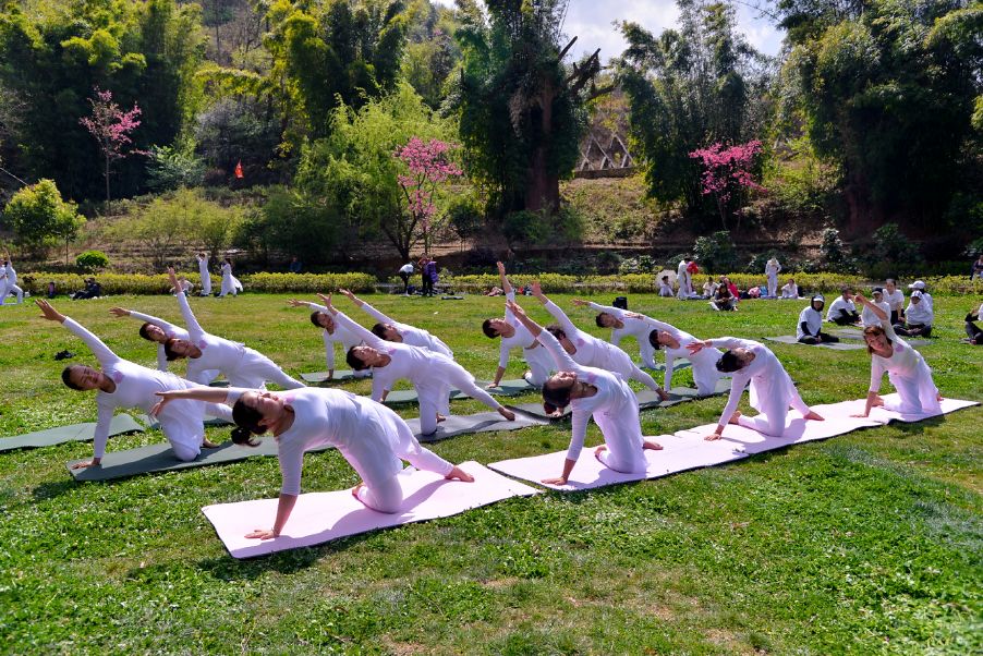 惊叹！国内首创洞心瑜伽秀在九乡上演！