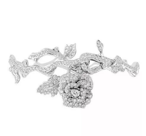 拿破仑最喜欢什么珠宝,拿破仑浪漫首饰