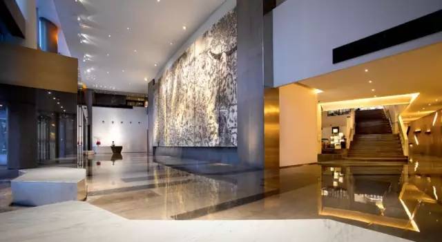 一向以“好吃”出名的凯悦,这次带我把人间三月的春天都吃进了嘴里