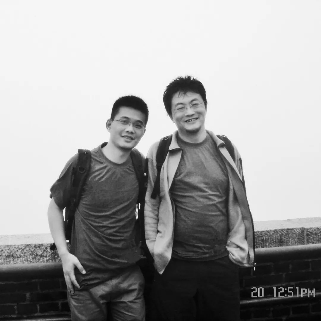 普通人逆袭的捷径不是拼命学习,成功路上没有捷径只有努力拼命干