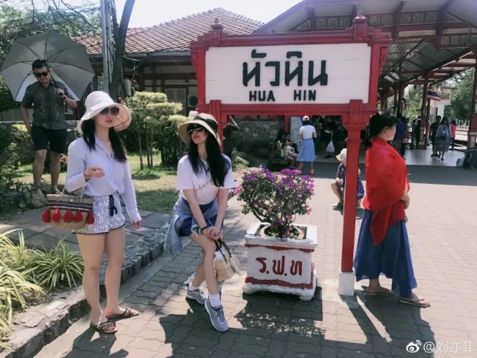 刘亦菲宋茜lv,刘亦菲宋茜哪个是lv全球代言人