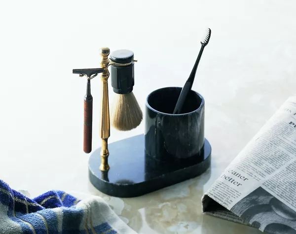 【科普】这9样小东西，再亲的人都别随意借！否则害人又害己