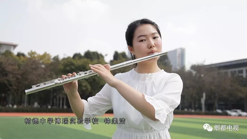 礼赞伟大祖国快闪视频,致敬祖国快闪的视频