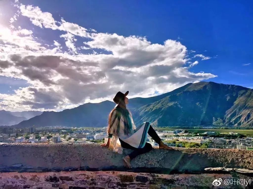 18岁最年轻辣妈照,世界上最年轻的辣妈