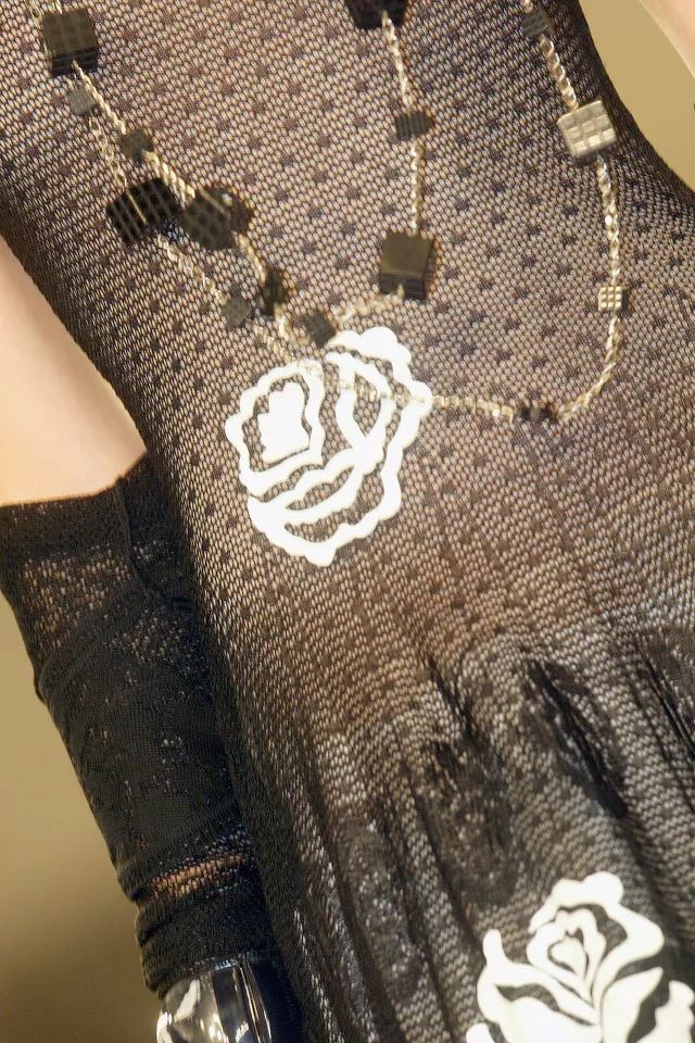 karllagerfeld为什么便宜,国际轻奢karllagerfeld