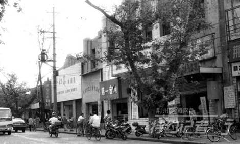 特约记者行最新视频,特约记者行俯瞰荆州醉美油菜花海