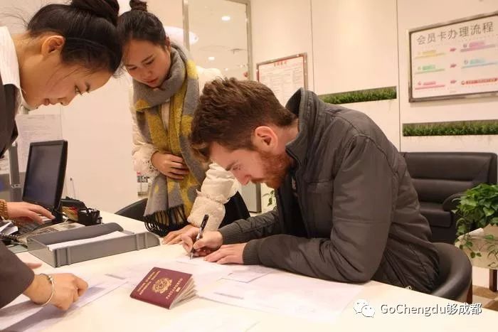 HowtoClaimaVATTaxRefundinChengdu?在成都，境外旅客如何申请离境退税？