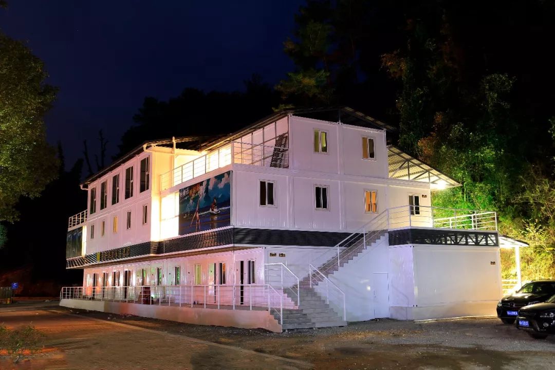 集装箱式民宿推荐,福建特色树屋民宿度假屋结构