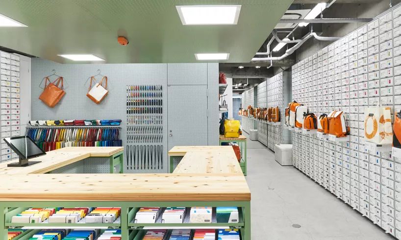 把废品变成生活用品,废料变实用东西