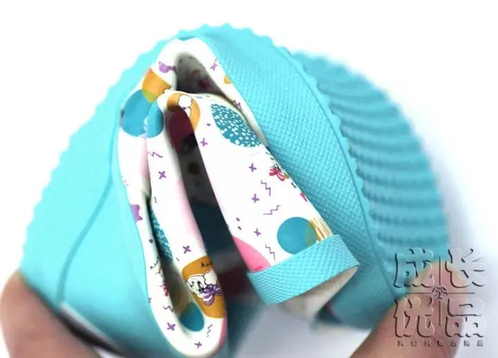 一件雨衣能穿多久,一件好衣服可以穿多少年