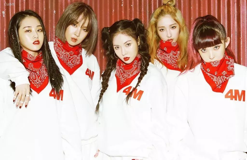 泫雅衣着,泫雅衣服怎么搭配