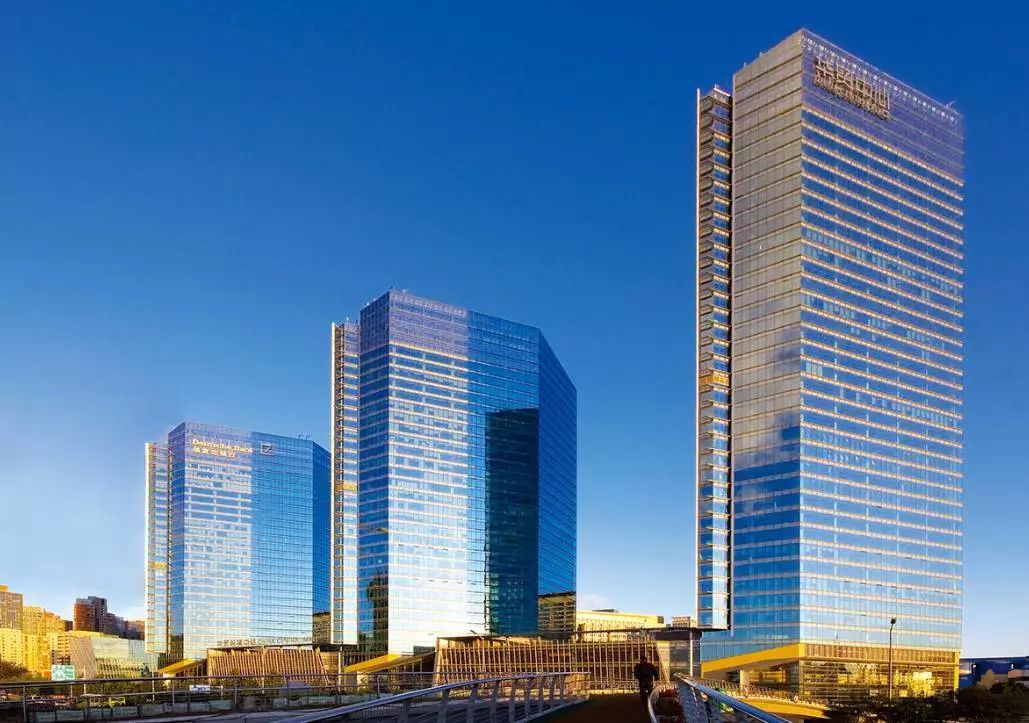 百年石路冷不热闹,百年中山路重塑辉煌