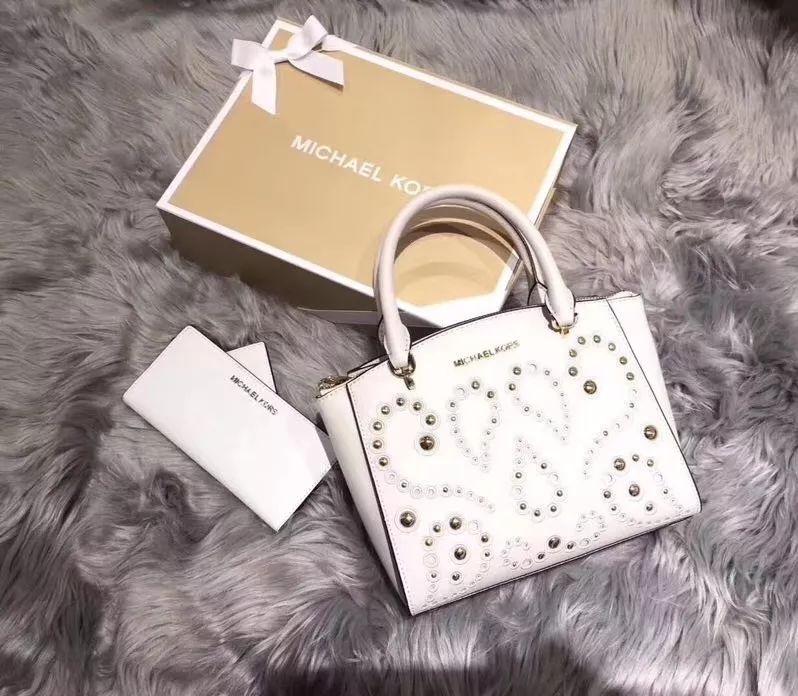 奥特莱斯特价1折,奥特莱斯名品特惠